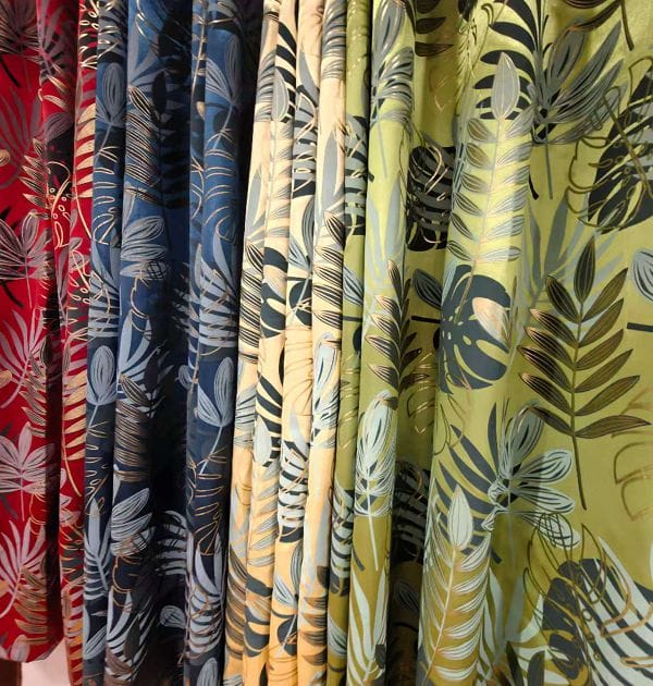 China Curtain Fabric Wholesale 2 Keqiao Tropical Plant Print Curtains - B2B Wholesale Vibrant Living Room Decor