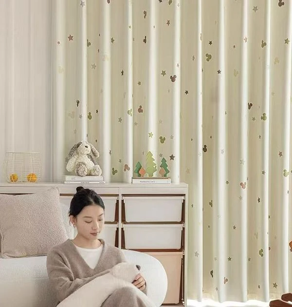 China Guangzhou Polka Dot Blackout Curtains 2 China Guangzhou Polka Dot Blackout Curtains 批发_Wholesale
