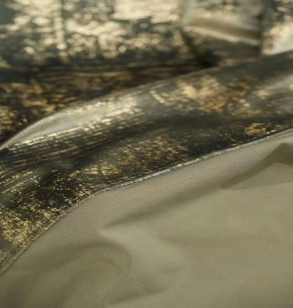 1200G Vintage Foil-Print Velvet Curtain Fabric Wholesale | In Stock 3 1200G Vintage Foil Print Velvet Curtain Fabric For Wholesale, Showing Detailed Gold Stamping Texture.
